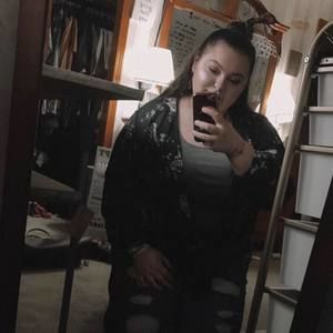 Meet your Posher, Ashleigh